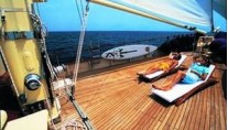 OFELIA -  Sunlounge on deck